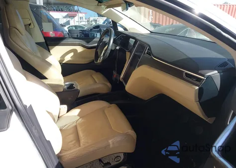 2016 Tesla Model X 60D/70D/75D/90D from USA, damaged, VIN 5YJXCAE21GF009999